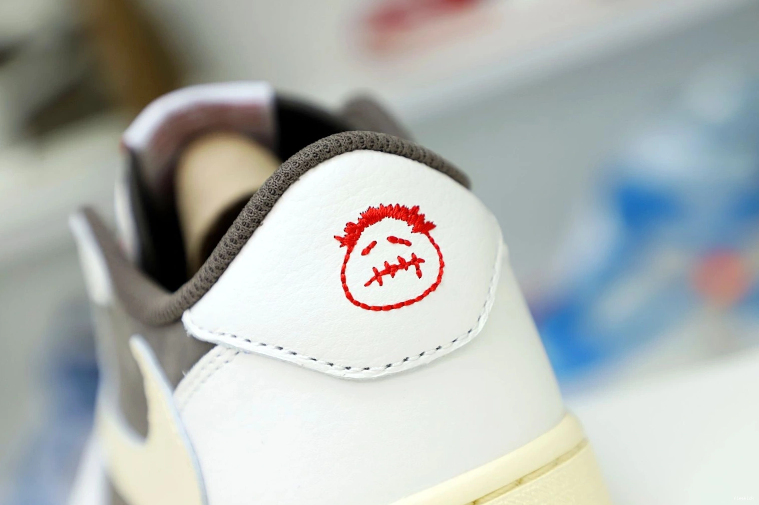MOCHA SCOTT TRAVIS OG 1 AIR LOW X REVERSE JORDAN 0913
